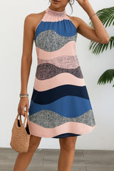 Kadın Sıfır Kol Boyundan Askılı Desenli Midi Süprem Elbise