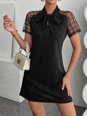 Kadın Kısa Kollu Boyundan Bağlamalı Omuzlarda Tül Detaylı Janjan Krep Elbise