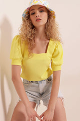 0409 Kare Yaka Örme Bluz - Çağla