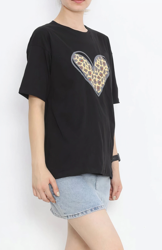 Sevgililer Günü İçin Özel Tasarım Leopar Kalp Baskılı T-shirt - Siyah