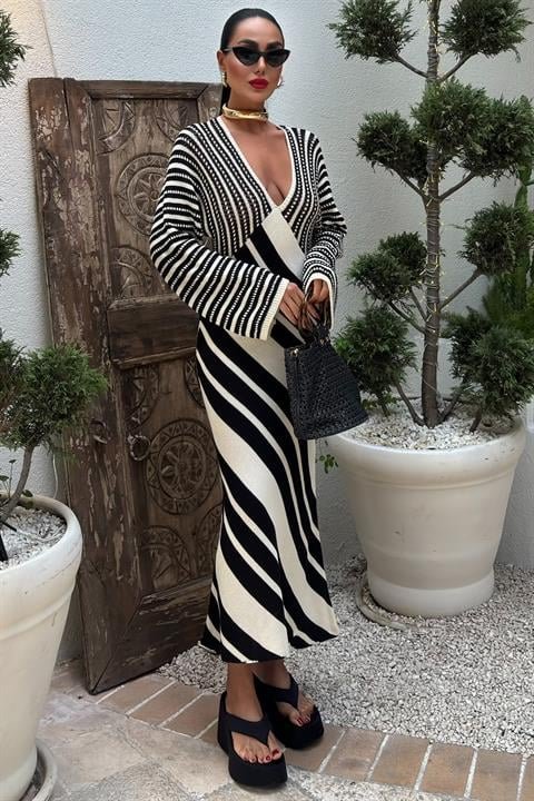 Verev Çizgi Kombinli V Yaka Elbise 2846