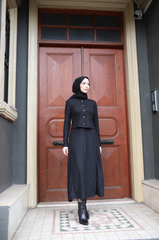 Kadın Uzun Kollu önden Düğmeli Bluz Ve Yüksek Bel A Kesim Uzun Etek şardonlu Kaşkorse Ikili Takım