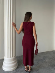 Kadın Bisiklet Yaka Broş Detay Yırtmaçlı Maxi Boy Ottoman Elbise